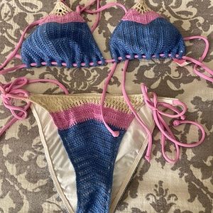 Rare Victoria Secrets GORGEOUS bikini set like new !!!